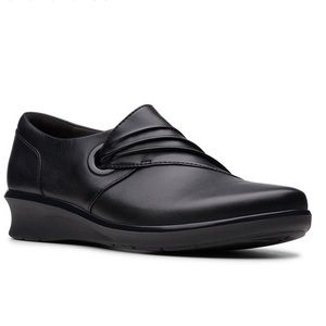 Clarks Hope Shine shoes